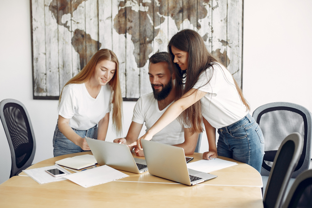 Como Trabalhar Fora do Brasil? Oportunidades e Desafios 3 Trabalho Fora do Brasil