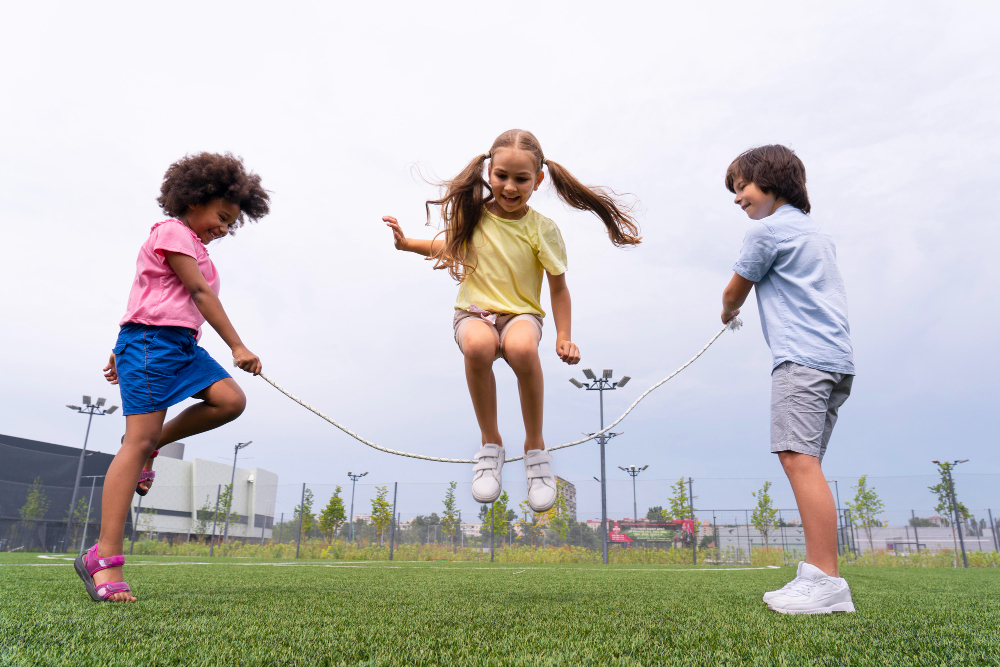 O que são brincadeiras infantis populares? Conheça! 2 Atividades para Criancas nas Ferias